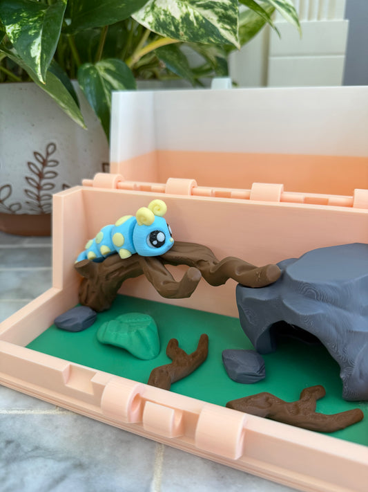 Caterpillar + Bug Catcher/Container